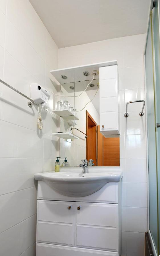 Apartman Leona غاكوفيتسا المظهر الخارجي الصورة
